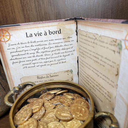 Le Repaire Des Pirates Logement Magique Sainte-Croix-en-Plaine Extérieur photo