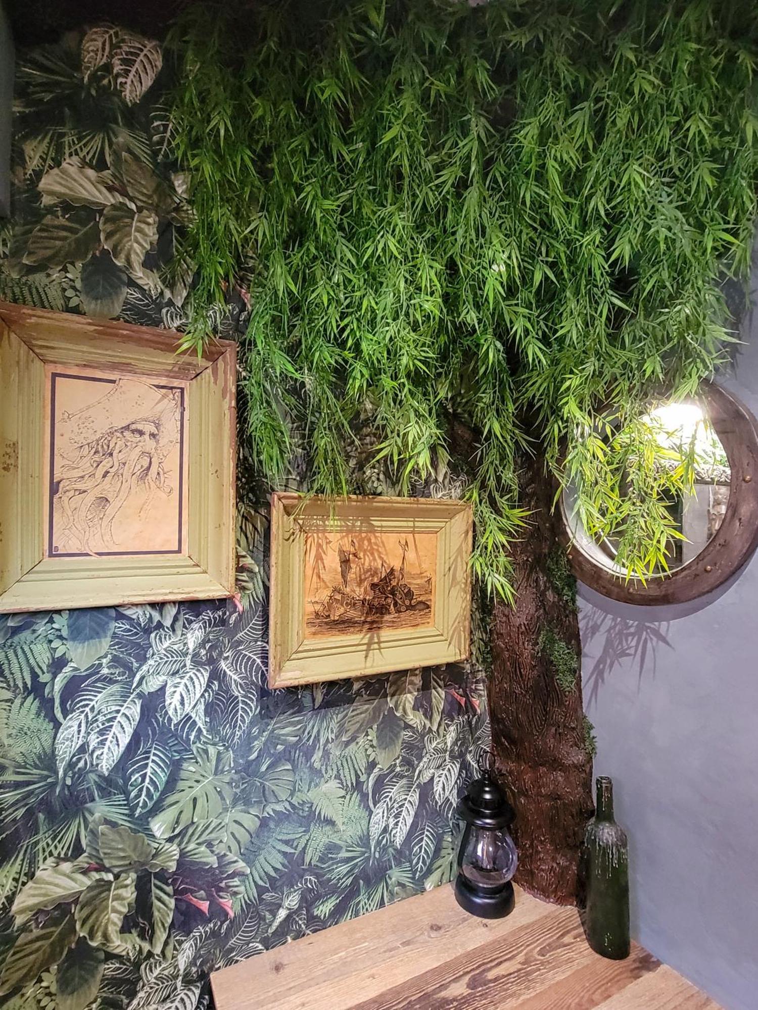 Le Repaire Des Pirates Logement Magique Sainte-Croix-en-Plaine Extérieur photo