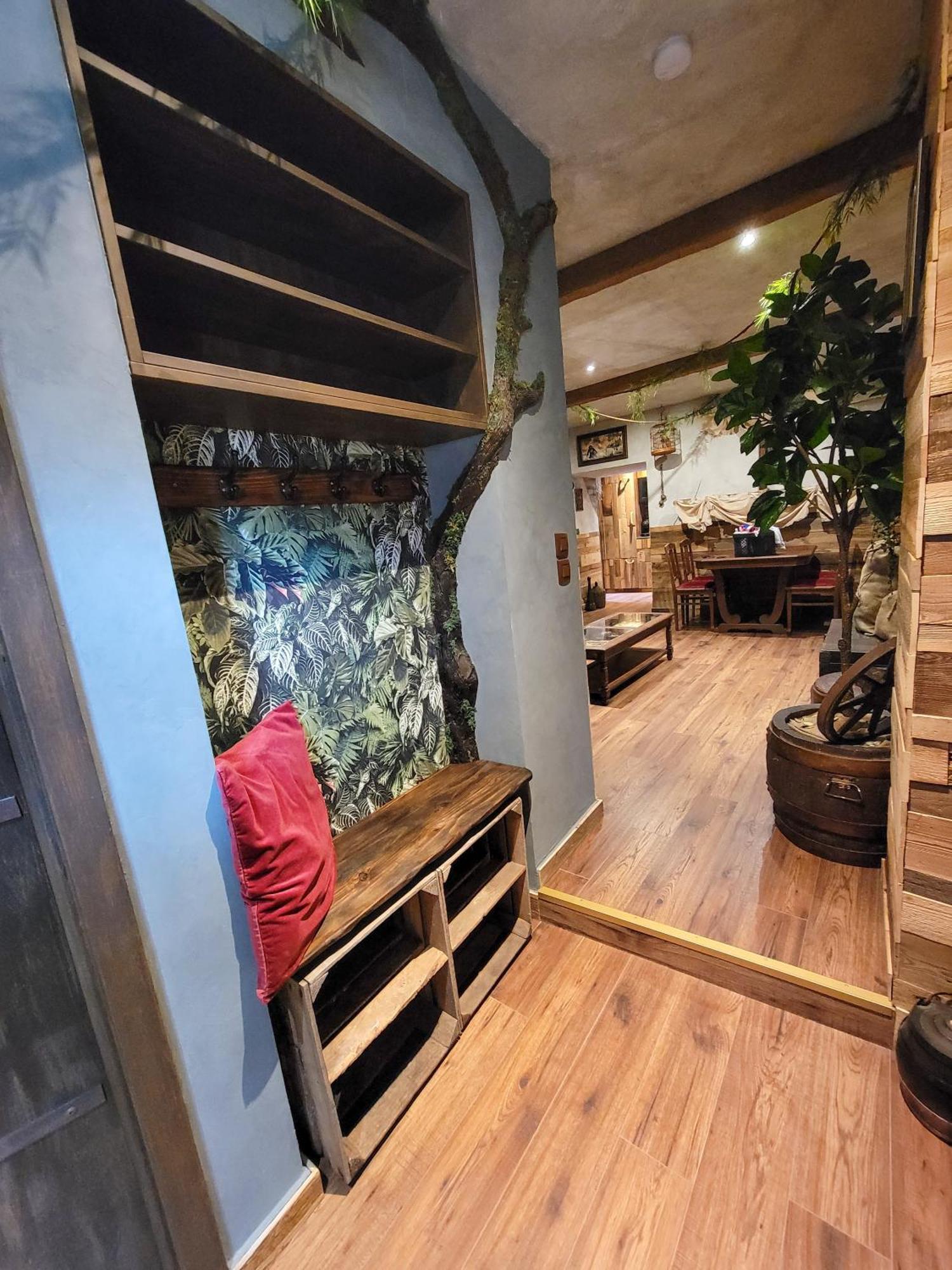 Le Repaire Des Pirates Logement Magique Sainte-Croix-en-Plaine Extérieur photo