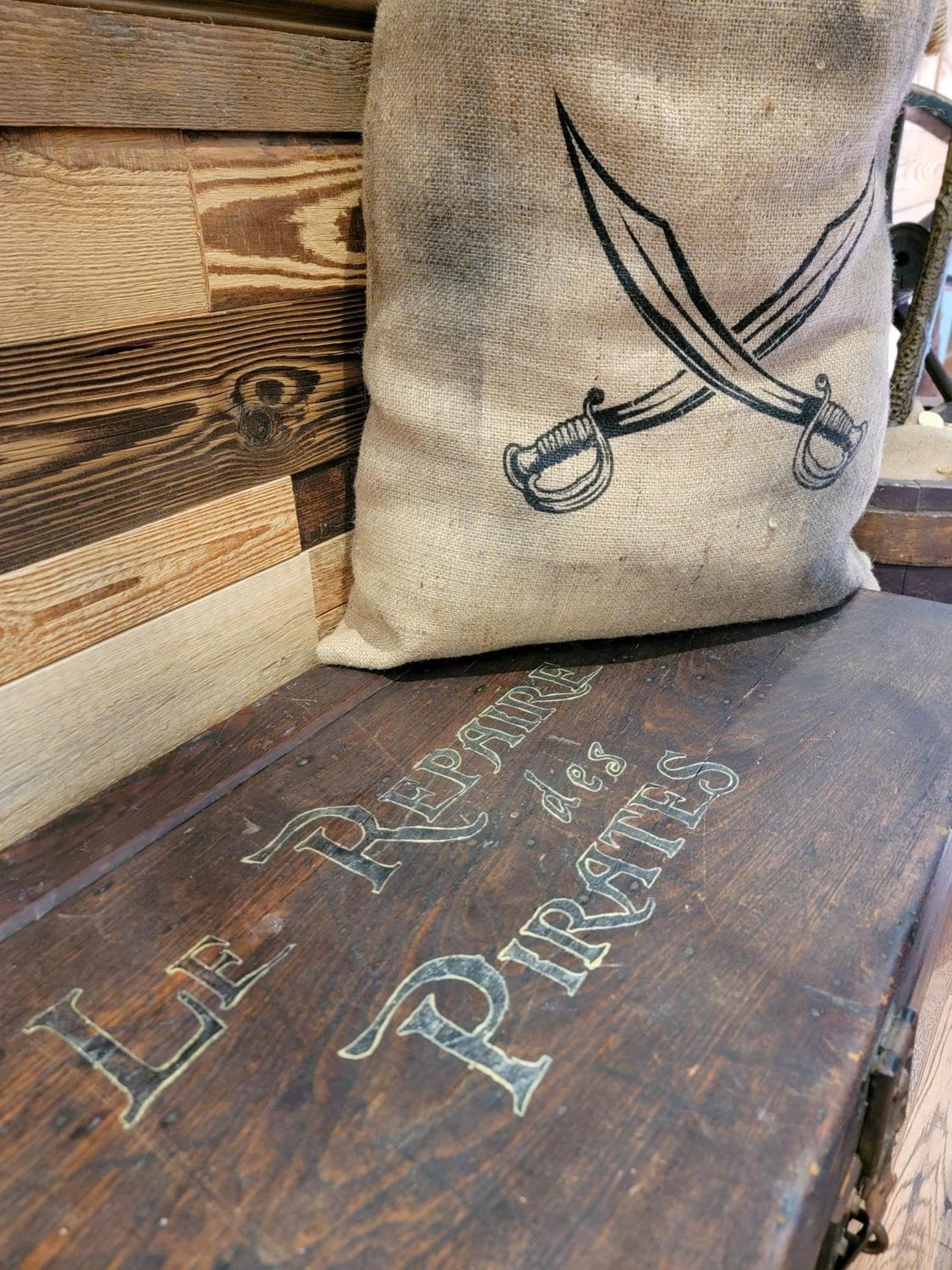 Le Repaire Des Pirates Logement Magique Sainte-Croix-en-Plaine Extérieur photo