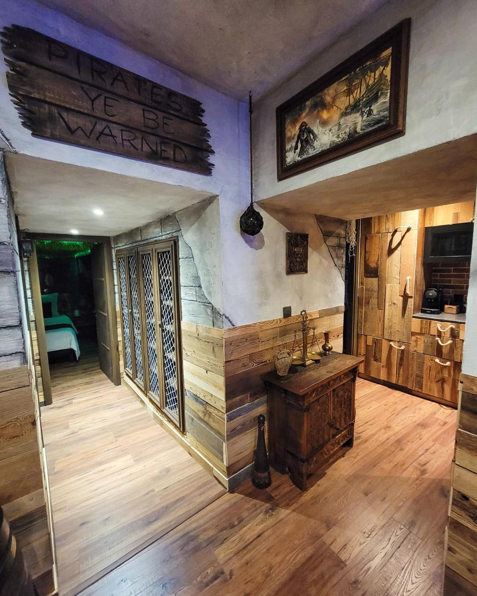 Le Repaire Des Pirates Logement Magique Sainte-Croix-en-Plaine Extérieur photo