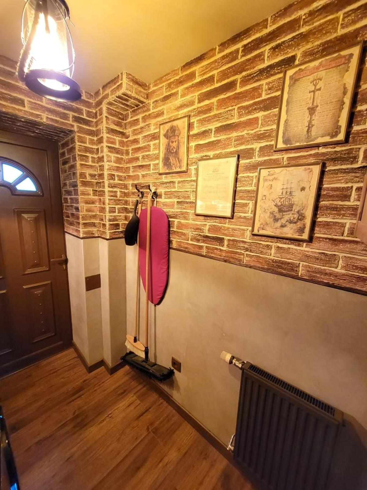 Le Repaire Des Pirates Logement Magique Sainte-Croix-en-Plaine Extérieur photo